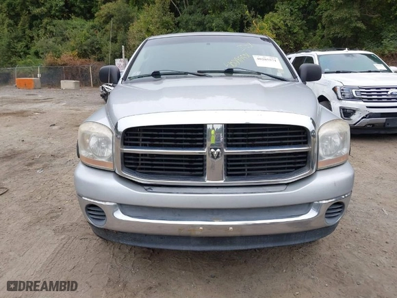 2006 Dodge Ram 1500 SLT with VIN 1D7HU18NX6J213074, listed as a IAAI auction lot 40285571 with 227,170 mi miles. Bid and sale history available at carsss.com. Image 13.