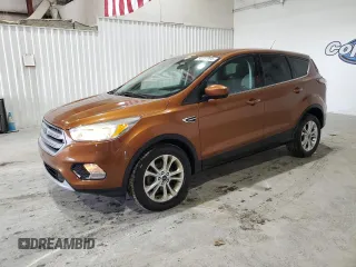 2017 Ford Escape SE with VIN 1FMCU0GD8HUA53068, listed as a Copart auction lot 56161995 with 137,597 mi miles and Clean Title. Bid and sale history available at DreamBid. Image 1.