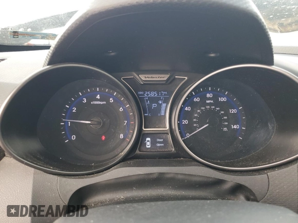 2015 Hyundai Veloster Turbo with VIN KMHTC6AE3FU232395, listed as a Copart auction lot 84521734 with 258,517 mi miles and Salvage Title. Bid and sale history available at carsss.com. Image 9.