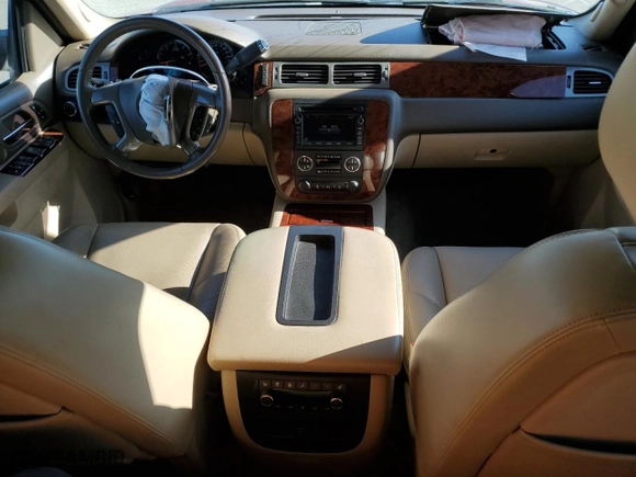 2011 Chevrolet Tahoe LTZ with VIN 1GNSCCE03BR194409, listed as a Copart auction lot 78306794 with 101,750 mi miles and Salvage Title. Bid and sale history available at carsss.com. Image 8.