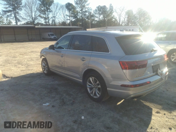 2019 Audi Q7 Premium Plus with VIN WA1LHAF70KD036101, listed as a IAAI auction lot 41211953 with 109,000 mi miles and . Bid and sale history available at DreamBid. Image 3.