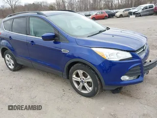 2013 Ford Escape SE с VIN 1FMCU9GX5DUD35239, выставлен на аукционе IAAI как лот 41677245 с пробегом Не указан миль и . История ставок и продаж доступна на DreamBid. Изображение 1.