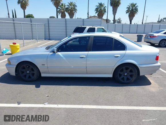 2003 BMW 5 Series 525i z VIN WBADT43403G032776, wystawiony jako IAAI lot #42142615 z przebiegiem Nie podano mil oraz . Historia ofert i sprzedaży dostępna na DreamBid. Obrazek 14.