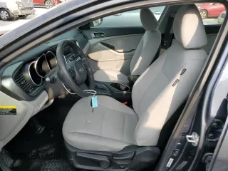 2015 Kia Optima LX z VIN KNAGM4A75F5590016, wystawiony jako Copart lot #48321155 z przebiegiem 112 720 mil mil oraz Czysty tytuł • Clean title. Historia ofert i sprzedaży dostępna na DreamBid. Obrazek 7.