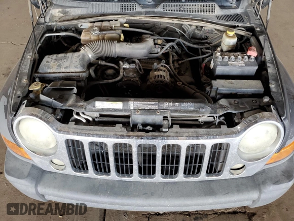 2005 Jeep Liberty Sport with VIN 1J4GK48K45W664323, listed as a Copart auction lot 53851855 with 323,695 mi miles and Salvage Title. Bid and sale history available at DreamBid. Image 11.
