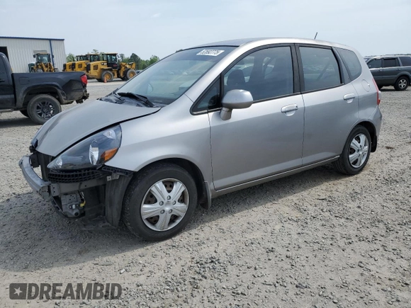 2007 Honda Fit z VIN JHMGD38427S021652, wystawiony jako Copart lot #52692775 z przebiegiem 178 416 mil mil oraz Szkoda całkowita • Salvage title. Historia ofert i sprzedaży dostępna na DreamBid. Obrazek 1.