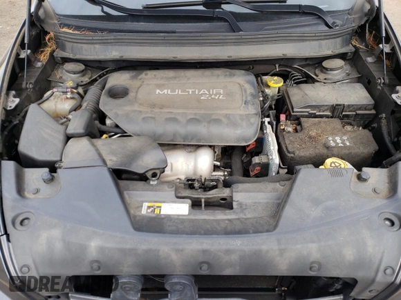 2016 Jeep Cherokee Altitude z VIN 1C4PJMCB7GW183193, wystawiony jako Copart lot #53127175 z przebiegiem 148 392 mil mil oraz Szkoda całkowita • Salvage title. Historia ofert i sprzedaży dostępna na DreamBid. Obrazek 12.