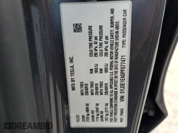 2023 Tesla Model 3 z VIN 5YJ3E1EA0PF677471, wystawiony jako Copart lot #57661625 z przebiegiem 20 326 mil mil oraz Szkoda całkowita • Salvage title. Historia ofert i sprzedaży dostępna na DreamBid. Obrazek 12.