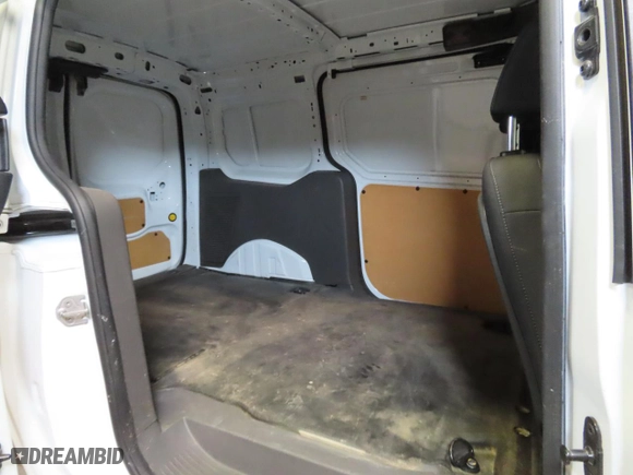 2020 Ford Transit Connect Van XLT with VIN NM0LS7F28L1475643, listed as a Copart auction lot 50928715 with 20,643 mi miles and Salvage Title. Bid and sale history available at carsss.com. Image 6.