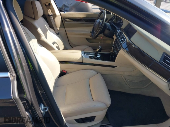 2012 BMW 7 Series 750Li with VIN WBAKB8C59CC963228, listed as a IAAI auction lot 42625772 with 136,751 mi miles and . Bid and sale history available at DreamBid. Image 5.