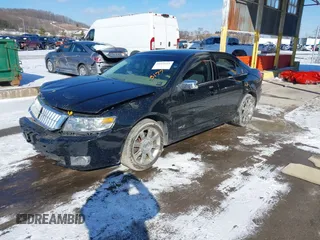 2007 Lincoln MKZ z VIN 3LNHM26T07R653177, wystawiony jako IAAI lot #41571111 z przebiegiem 124 929 mil mil oraz . Historia ofert i sprzedaży dostępna na DreamBid. Obrazek 17.