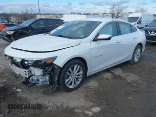 2018 Chevrolet Malibu LT z VIN 1G1ZD5ST5JF213064, wystawiony jako IAAI lot #41445202 z przebiegiem 79 817 mil mil oraz . Historia ofert i sprzedaży dostępna na DreamBid. Obrazek 16.