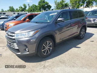 2019 Toyota Highlander SE with VIN 5TDJZRFH8KS617903, listed as a Copart auction lot 61436405 with 65,578 mi miles and Salvage title. Bid and sale history available at DreamBid. Image 1.