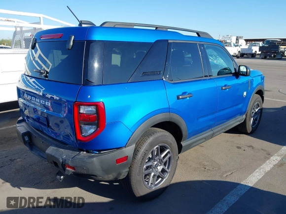 2025 Ford Bronco Sport Big Bend с VIN 3FMCR9BN7SRE51084, выставлен на аукционе IAAI как лот 42552249 с пробегом 4 198 миль миль и . История ставок и продаж доступна на DreamBid. Изображение 4.