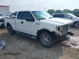 2008 Ford F-150 XLT z VIN 1FTPX14V88FB93061, wystawiony jako IAAI lot #42389405 z przebiegiem 150 811 mil mil oraz . Historia ofert i sprzedaży dostępna na DreamBid. Obrazek 1.