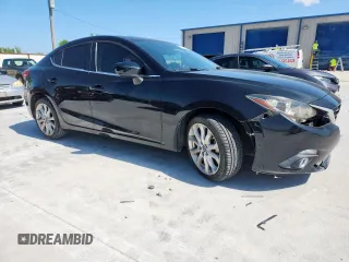 2015 Mazda 3 S Touring with VIN JM1BM1V31F1232454, listed as a Copart auction lot 61167835 with 95,266 mi miles and Clean title. Bid and sale history available at DreamBid. Image 4.