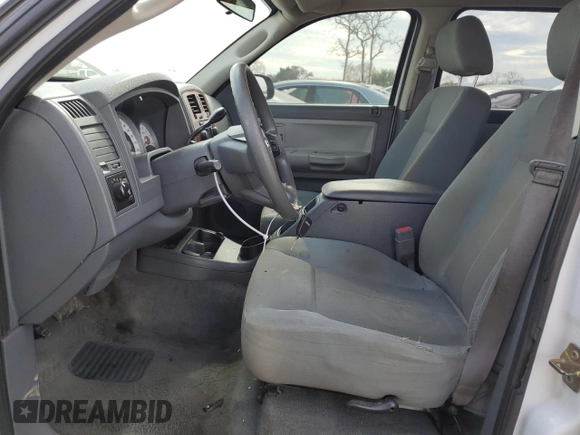 2005 Dodge Dakota SLT with VIN 1D7HE48N35S263600, listed as a Copart auction lot 46705555 with 128,519 mi miles and Salvage Title. Bid and sale history available at DreamBid. Image 7.