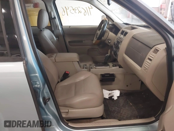 2008 Ford Escape Hybrid with VIN 1FMCU49H58KC63839, listed as a IAAI auction lot 41623596 with 218,566 mi miles and . Bid and sale history available at DreamBid. Image 5.
