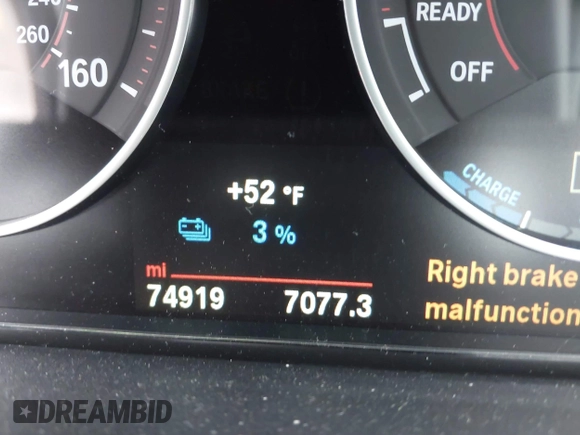 2017 BMW 3 Series 330e iPerformance with VIN WBA8E1C59HK480327, listed as a IAAI auction lot 41809395 with 74,919 mi miles. Bid and sale history available at carsss.com. Image 16.