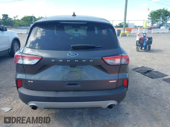 2020 Ford Escape SE z VIN 1FMCU0G63LUC26585, wystawiony jako IAAI lot #42332332 z przebiegiem 62 681 mil mil oraz . Historia ofert i sprzedaży dostępna na DreamBid. Obrazek 16.