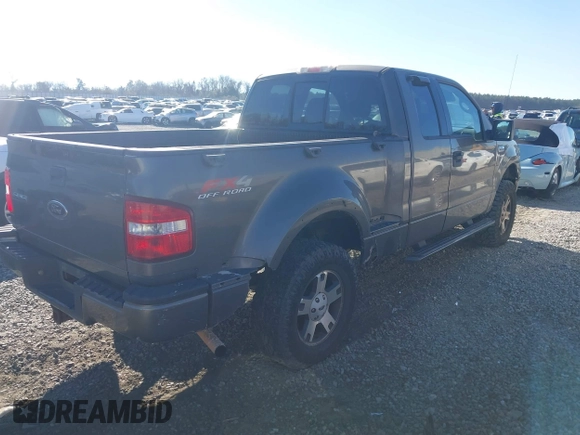 2005 Ford F-150 XLT с VIN 1FTPX04595KE91454, выставлен на аукционе IAAI как лот 41294791 с пробегом Не указан миль и . История ставок и продаж доступна на DreamBid. Изображение 4.