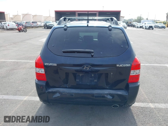 2006 Hyundai Tucson GL with VIN KM8JM12B26U340745, listed as a IAAI auction lot 42129680 with 87,133 mi miles. Bid and sale history available at carsss.com. Image 16.