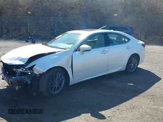 2018 Lexus ES with VIN 58ABK1GG0JU102540, listed as a IAAI auction lot 41858646 with 61,505 mi miles. Bid and sale history available at carsss.com. Image 18.