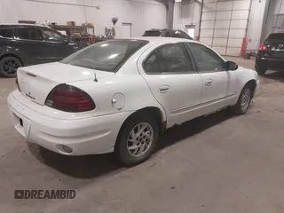 2004 Pontiac Grand Am SE1 with VIN 1G2NF52E54M538903, listed as a IAAI auction lot 41488989 with 142,766 mi miles. Bid and sale history available at carsss.com. Image 4.