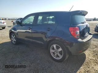 2014 Scion xD z VIN JTKKUPB41E1039762, wystawiony jako Copart lot #57066585 z przebiegiem 179 364 mil mil oraz Tytuł czysty. Historia ofert i sprzedaży dostępna na DreamBid. Obrazek 2.