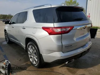 2019 Chevrolet Traverse Premier z VIN 1GNEVKKW4KJ215969, wystawiony jako Copart lot #52996585 z przebiegiem 65 894 mil mil oraz Szkoda całkowita • Salvage title. Historia ofert i sprzedaży dostępna na DreamBid. Obrazek 2.