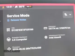 2018 Tesla Model 3 Long Range Battery z VIN 5YJ3E1EB7JF135199, wystawiony jako IAAI lot #41580853 z przebiegiem 131 774 mil mil oraz . Historia ofert i sprzedaży dostępna na DreamBid. Obrazek 15.