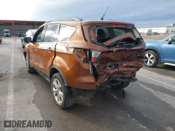2017 Ford Escape SE with VIN 1FMCU0GD5HUE08097, listed as a IAAI auction lot 41499800 with 70,911 mi miles. Bid and sale history available at carsss.com. Image 18.