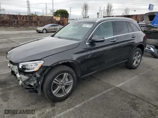 2022 Mercedes-Benz GLC with VIN W1N0G8DB2NV360833, listed as a Copart auction lot 48511955 with 17,927 mi miles and Salvage Title. Bid and sale history available at carsss.com. Image 1.