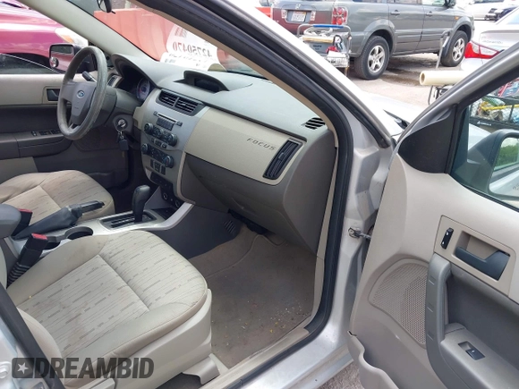 2008 Ford Focus SE with VIN 1FAHP35N58W285331, listed as a IAAI auction lot 42750470 with 190,517 mi miles and . Bid and sale history available at DreamBid. Image 5.