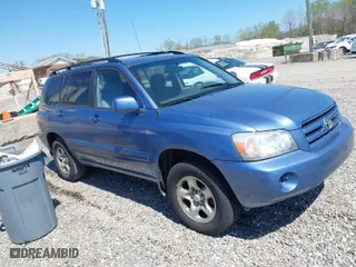 2005 Toyota Highlander with VIN JTEHD21A250037810, listed as a IAAI auction lot 42010190 with 181,645 mi miles. Bid and sale history available at carsss.com. Image 1.