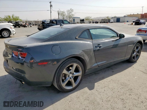 2013 Chevrolet Camaro LT with VIN 2G1FC1E31D9108870, listed as a Copart auction lot 61084435 with 142,670 mi miles and Salvage title. Bid and sale history available at DreamBid. Image 3.