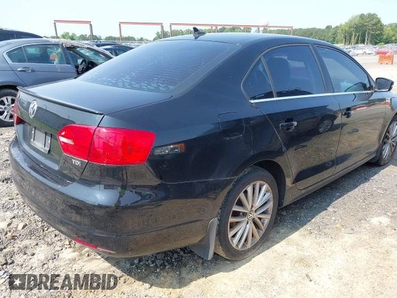 2013 Volkswagen Jetta TDI w/Premium/Nav with VIN 3VWLL7AJ1DM396749, listed as a IAAI auction lot 42403933 with 88,777 mi miles and . Bid and sale history available at DreamBid. Image 16.