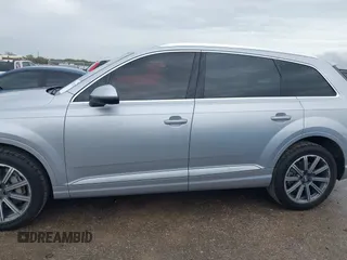 2019 Audi Q7 Premium Plus z VIN WA1LAAF73KD040924, wystawiony jako IAAI lot #41897902 z przebiegiem 131 535 mil mil oraz . Historia ofert i sprzedaży dostępna na DreamBid. Obrazek 14.