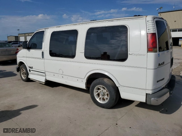 2001 Chevrolet Express Cargo Van YF7 Upfitter with VIN 1GBFG15RX11238330, listed as a Copart auction lot 50804885 with 212,392 mi miles and Clean Title. Bid and sale history available at carsss.com. Image 2.