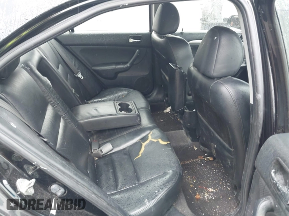 2008 Acura TSX with VIN JH4CL96888C005008, listed as a IAAI auction lot 42521433 with 257,147 mi miles and . Bid and sale history available at DreamBid. Image 8.