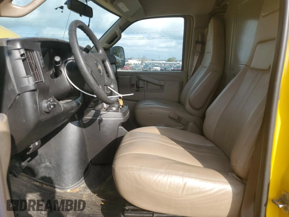 2020 Chevrolet Express Cargo Van with VIN 1GCWGAFP0L1129225, listed as a Copart auction lot 87066564 with 333,081 mi miles and Clean Title. Bid and sale history available at carsss.com. Image 7.
