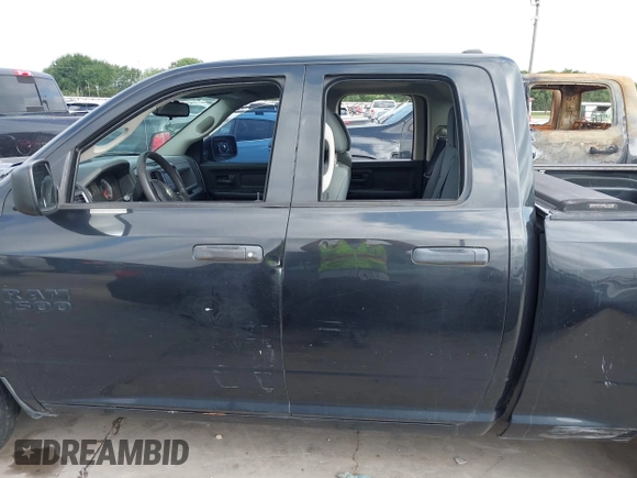 2016 Ram 1500 Express z VIN 1C6RR6FG1GS107293, wystawiony jako IAAI lot #42180339 z przebiegiem 182 237 mil mil oraz . Historia ofert i sprzedaży dostępna na DreamBid. Obrazek 14.