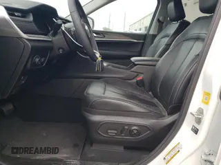 2023 Jeep Grand Cherokee Limited with VIN 1C4RJHBG2P8910144, listed as a Copart auction lot 57204435 with 18,016 mi miles and Salvage title. Bid and sale history available at DreamBid. Image 7.