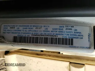 1999 Volkswagen Jetta GL z VIN 3VWRA29M5XM058261, wystawiony jako Copart lot #74589844 z przebiegiem 167 384 mil mil oraz Szkoda całkowita • Salvage title. Historia ofert i sprzedaży dostępna na DreamBid. Obrazek 12.