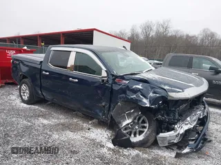 2022 Chevrolet Silverado 1500 LT with VIN 1GCUDDET0NZ597606, listed as a IAAI auction lot 40943441 with 32,673 mi miles and . Bid and sale history available at DreamBid. Image 1.
