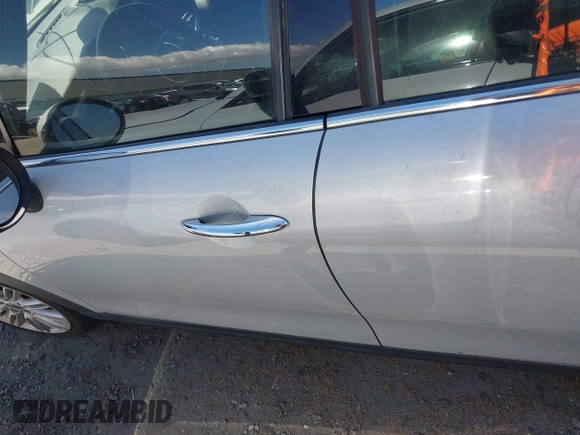 2019 MINI Hardtop 4 Door Cooper S with VIN WMWXU3C54K2H88672, listed as a IAAI auction lot 42227589 with 6,203 mi miles and . Bid and sale history available at DreamBid. Image 15.