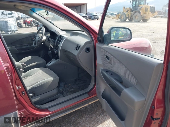 2007 Hyundai Tucson SE with VIN KM8JN72D27U615176, listed as a IAAI auction lot 41996325 with 130,396 mi miles and . Bid and sale history available at DreamBid. Image 5.