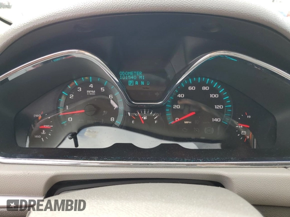 2017 Chevrolet Traverse LS with VIN 1GNKRFED4HJ353772, listed as a Copart auction lot 48069045 with 101,540 mi miles and Salvage Title. Bid and sale history available at carsss.com. Image 9.