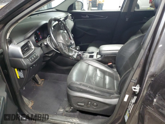 2016 Kia Sorento EX with VIN 5XYPH4A1XGG127350, listed as a Copart auction lot 47289315 with 135,684 mi miles and Clean Title. Bid and sale history available at carsss.com. Image 7.