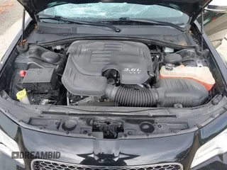 2018 Chrysler 300 Limited with VIN 2C3CCAKG1JH199016, listed as a IAAI auction lot 42065891 with 85,547 mi miles. Bid and sale history available at carsss.com. Image 10.
